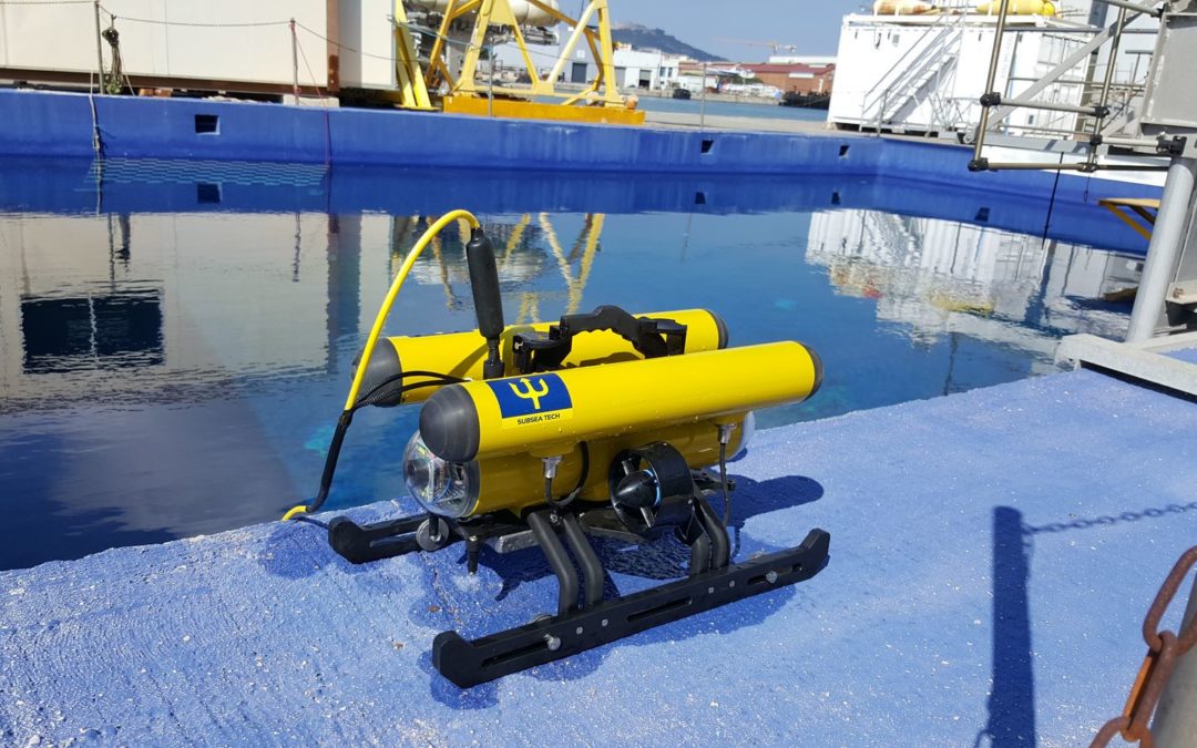 Multi-sensor academic ROV for French robotics laboratory